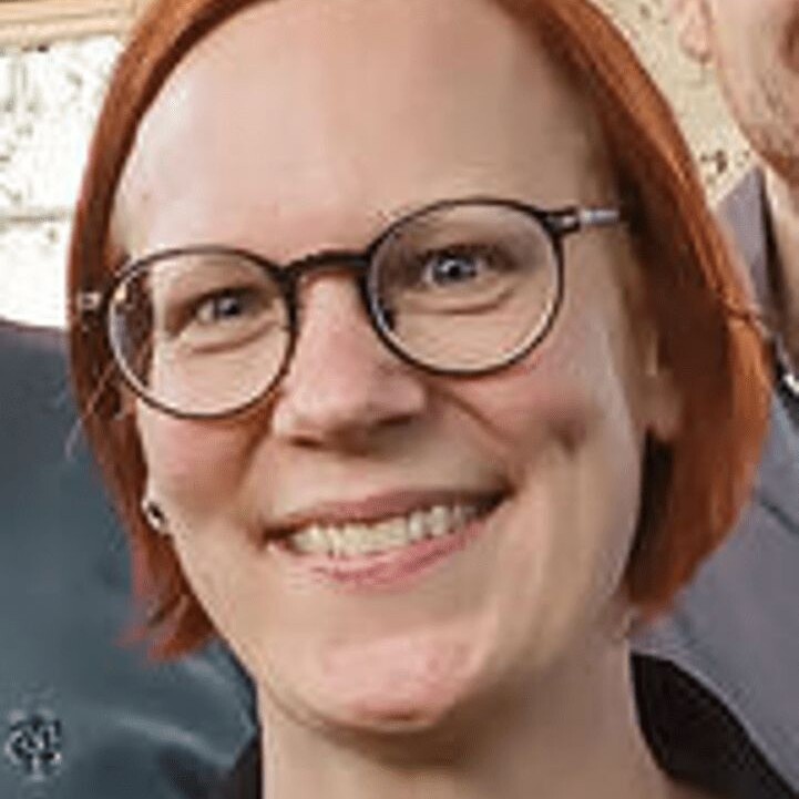 Gundula Büker